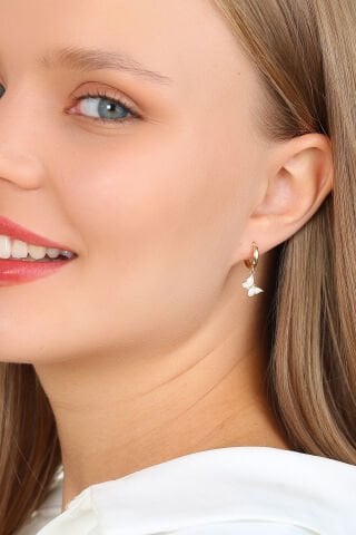 14 Ayar Altın Beyaz Kelebek Sallantılı Halka Küpe