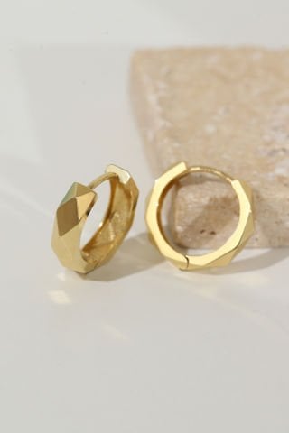 14 Ayar Altın Baklava Desenli Halka Küpe