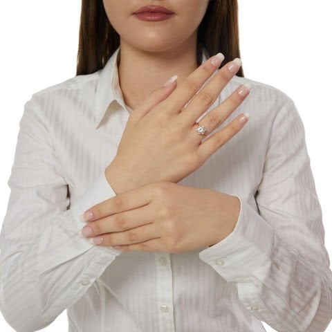 Lotus Pırlanta Modeli Tektaş Altın Yüzük