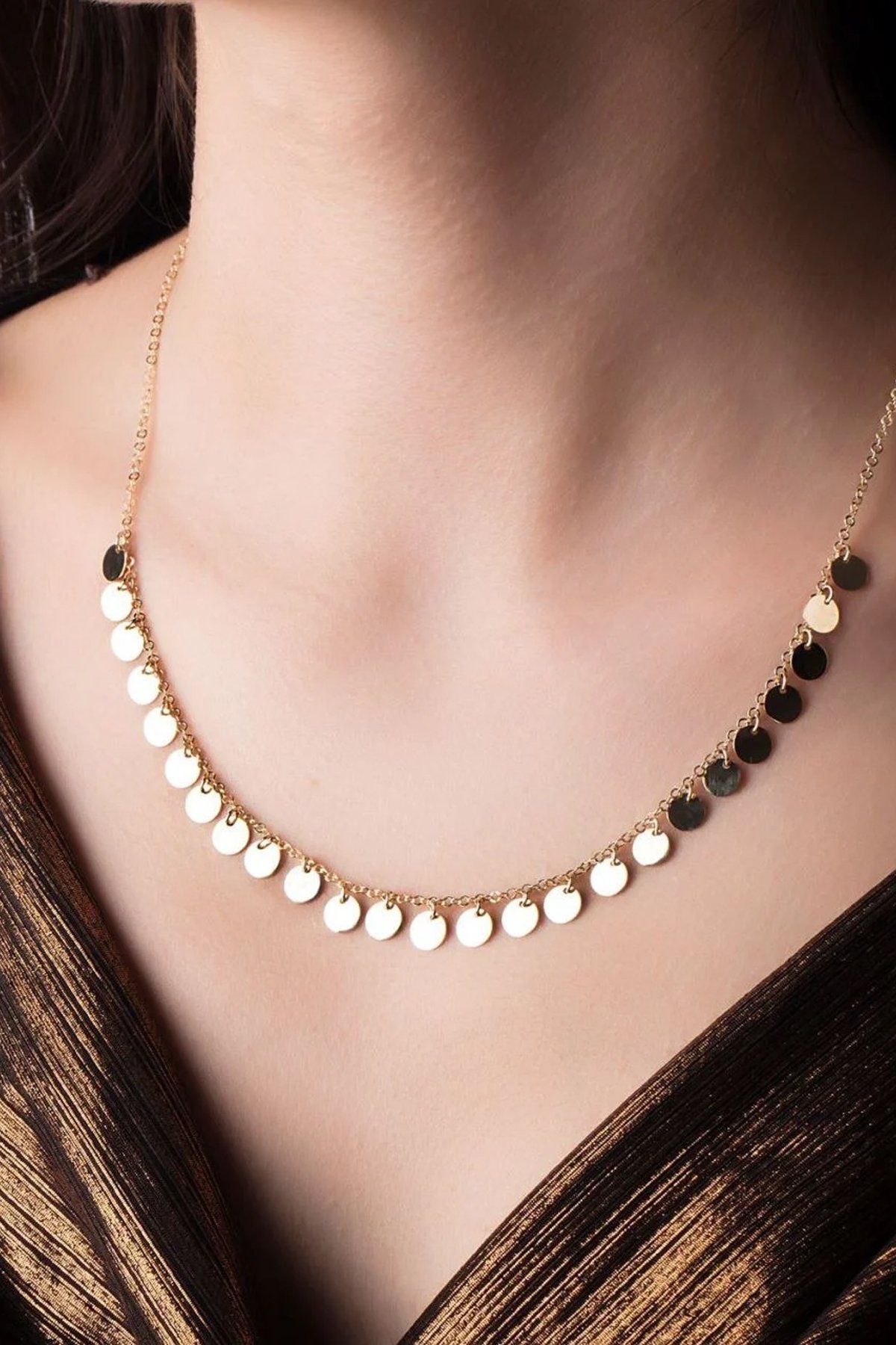 14 Ayar Altın Pullu Kolye