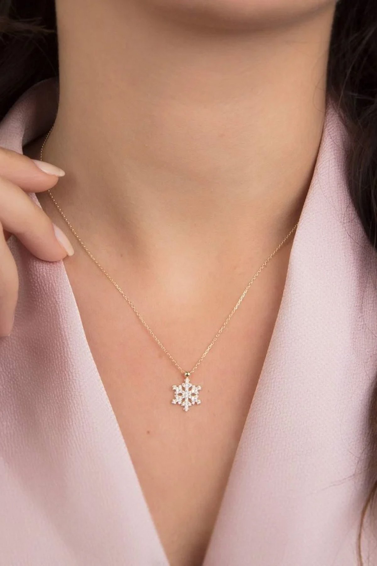 14 Ayar Altın Kar Tanesi Kolye