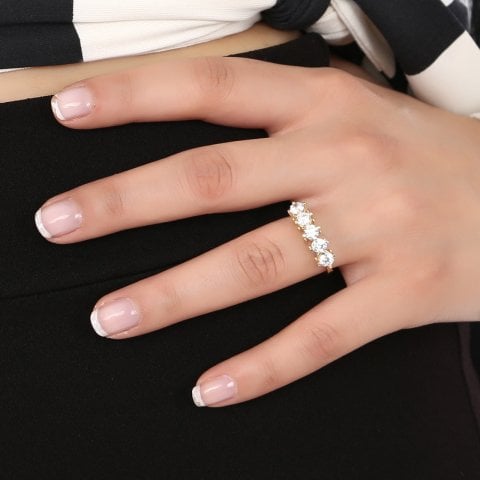 Neşeli Kalpler Modeli Beştaş Altın Yüzük