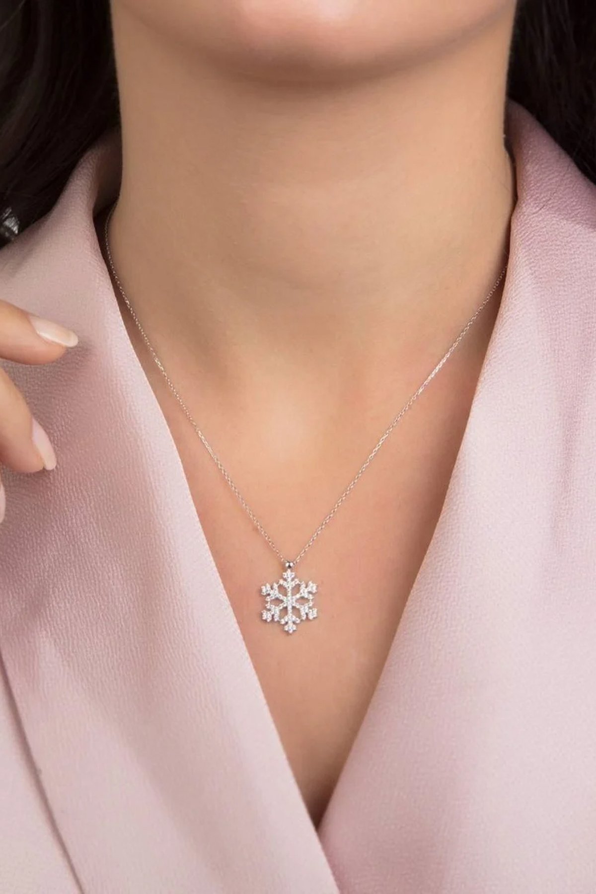 14 Ayar Altın Kar Tanesi Kolye