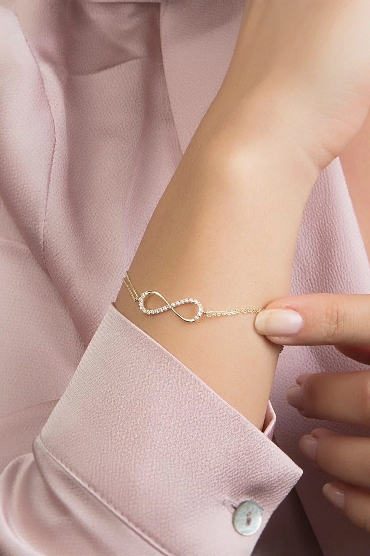 14 Ayar Altın Sonsuzluk Bileklik Yarı Taşlı